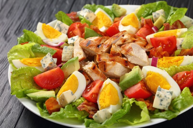Boar's Head Ovengold Turkey Cobb Salad