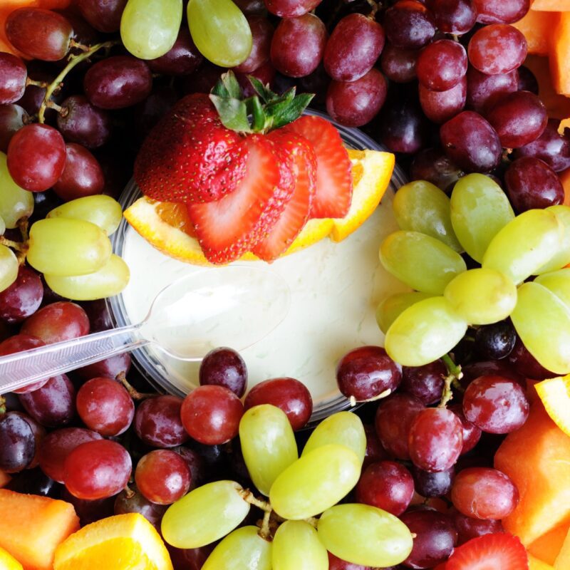 Small Round Fruit Tray (38 Oz)