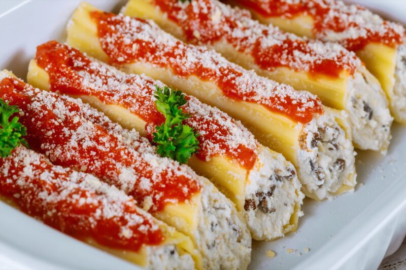 Manicotti With Marinara Sauce